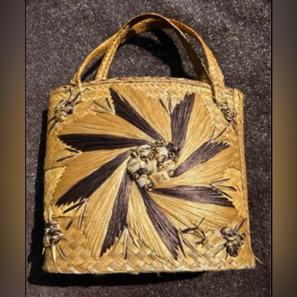 Vintage Raffia Straw & Jute Shoulder Bag Boho Beach Bag 60s Woven Summer Tote